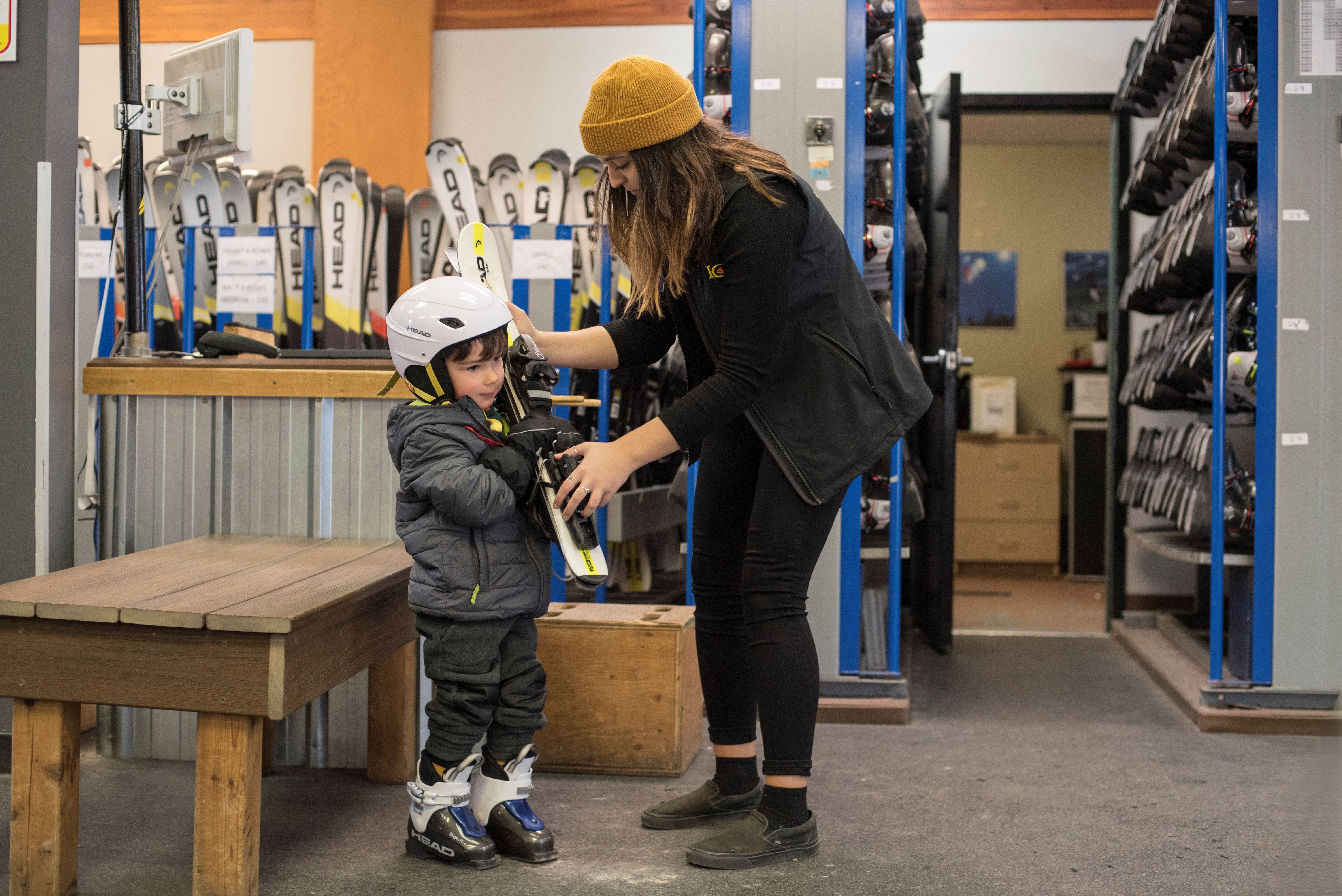 1 Day Ski Rental (Age 12 and Under)