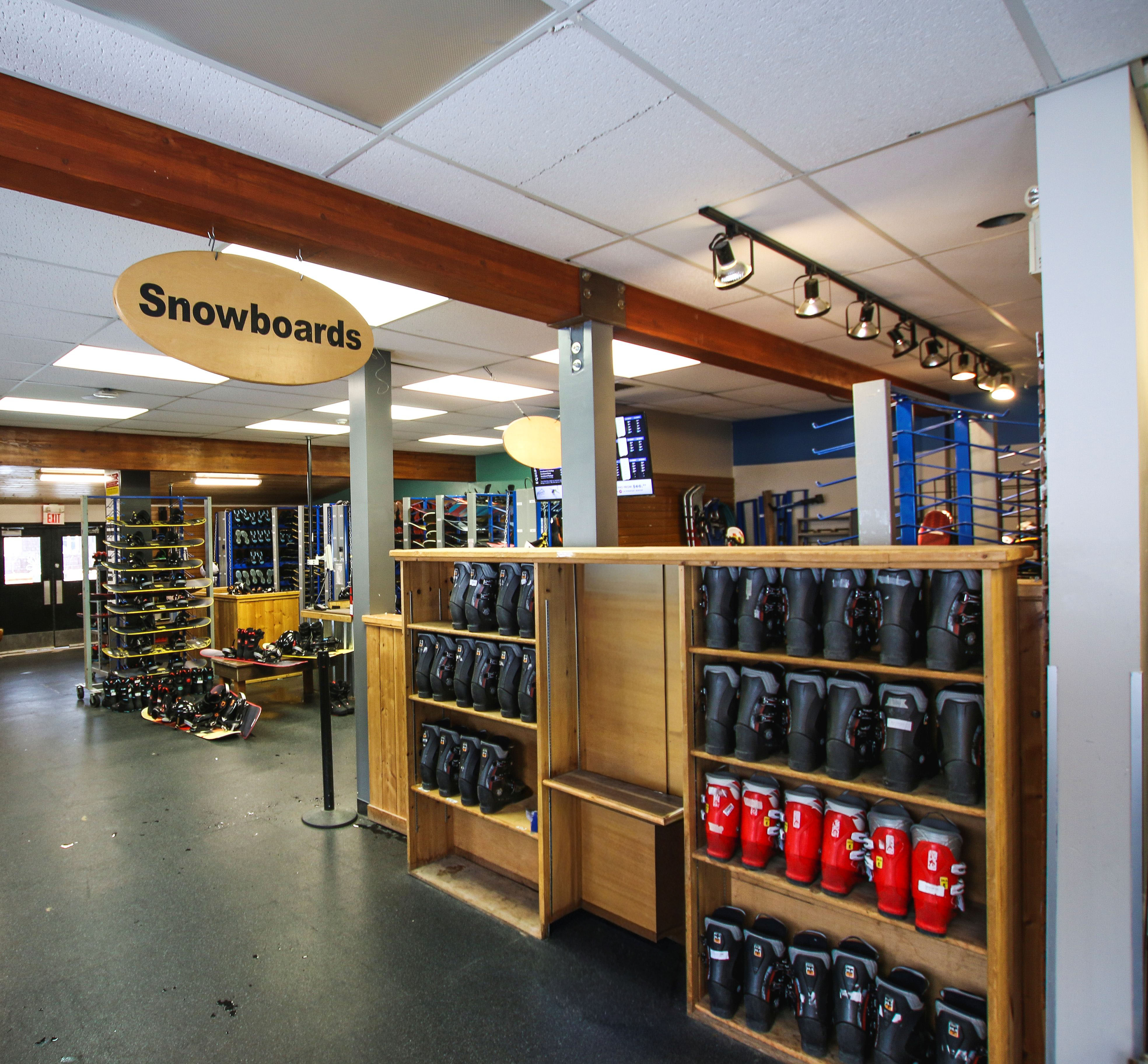 3 Day Snowboard Rental (Age 13+)