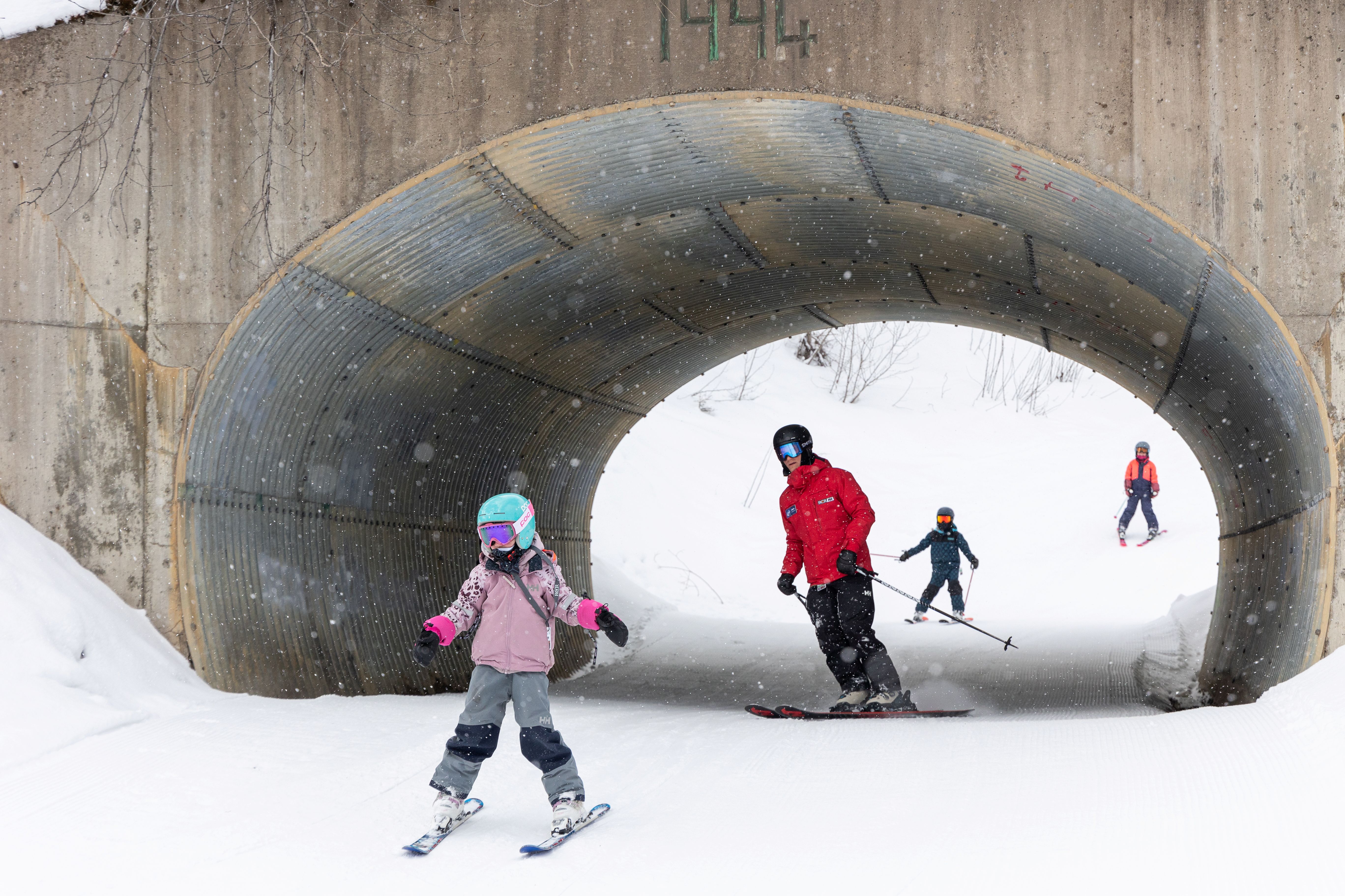 Kids Half Day Group Ski Lesson (Age 6-12)