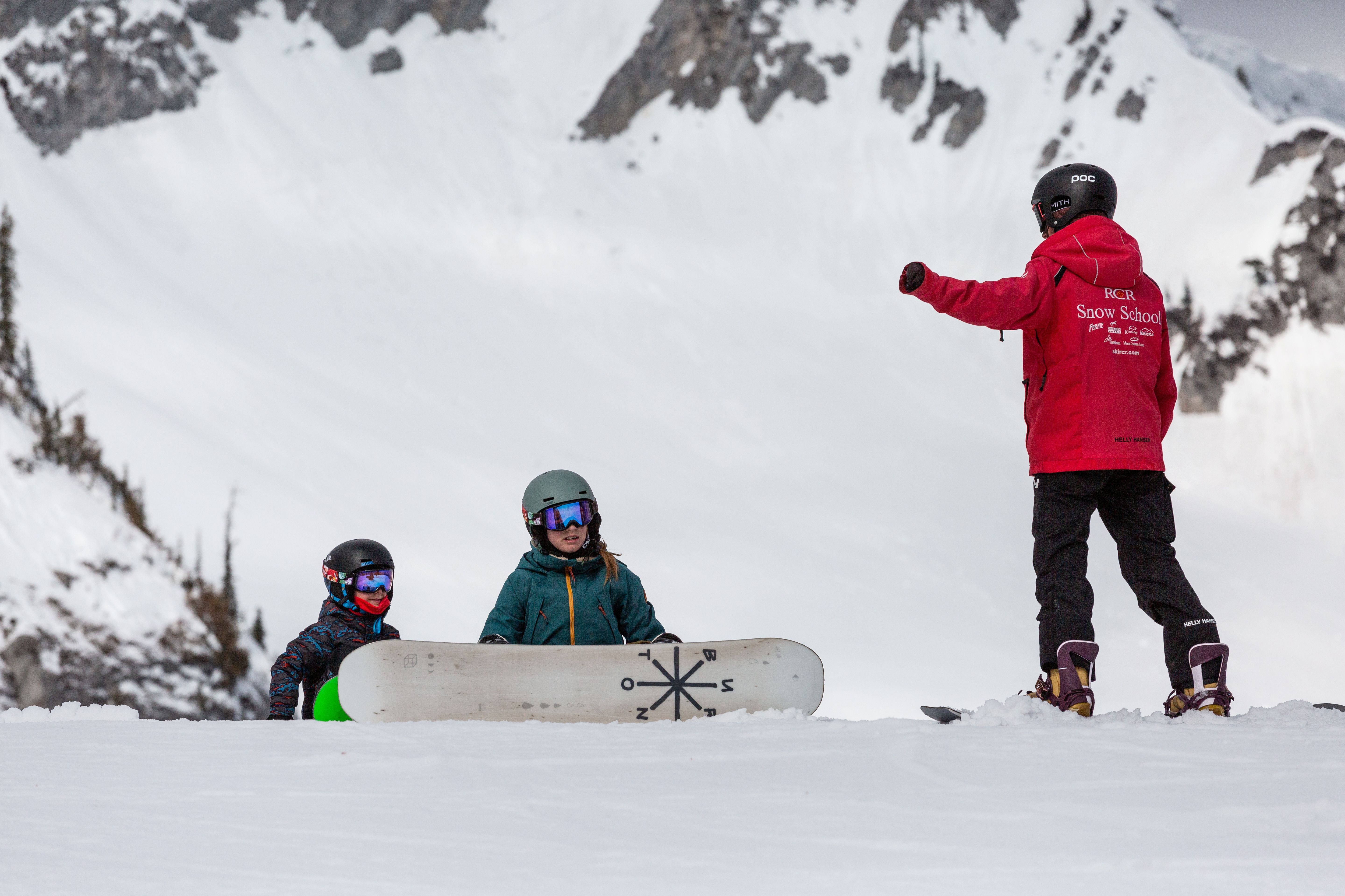 Kids Early Season Early Morning Private Snowboard Lesson (Age 4-12)
